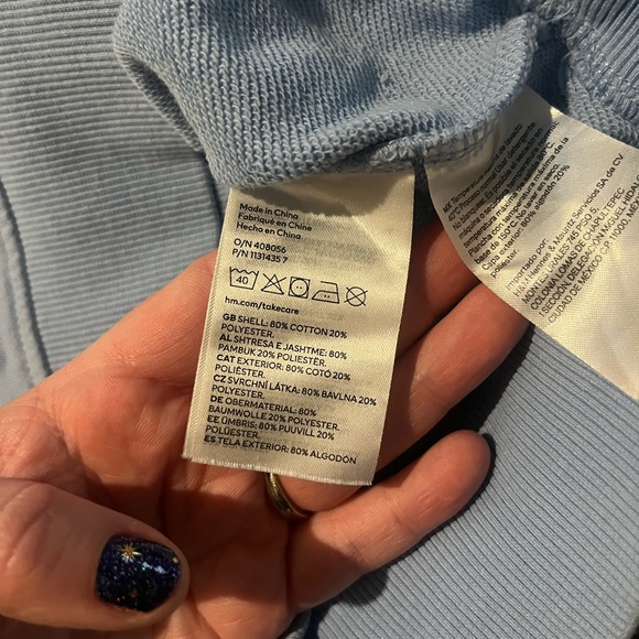 H&M Women’s Baby Blue Broderie Anglaise Crewneck - Picture 4 of 6